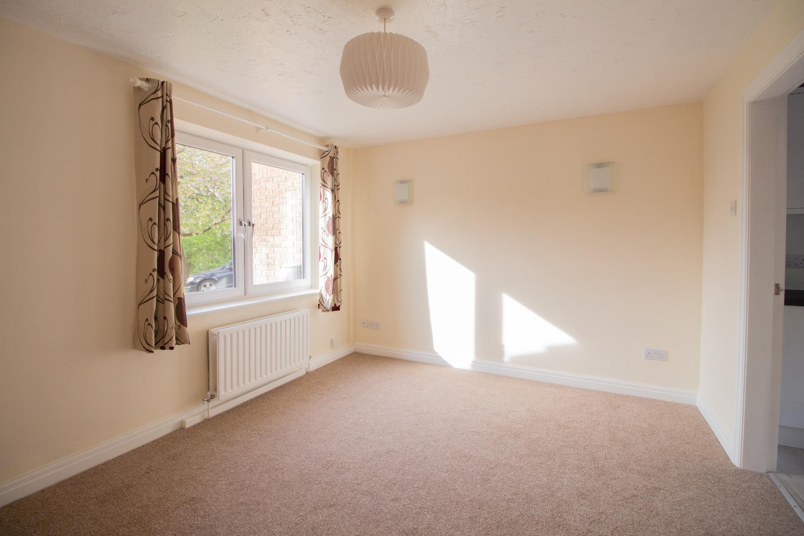 14 Larchwood, Lancaster LA1 4QG